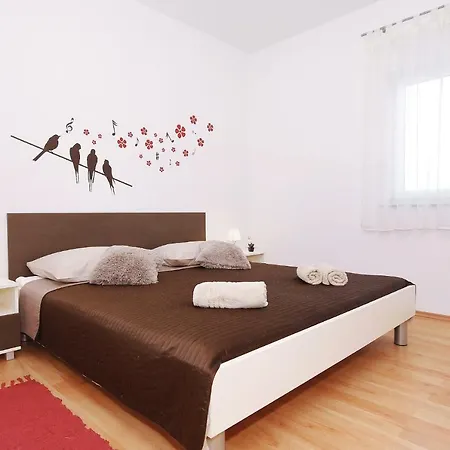 Olive Apartman *