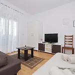 Lägenhet Olive Zaton (Zadar)
