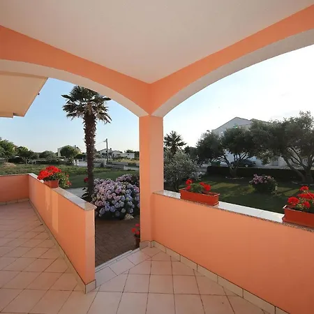 Olive Apartmán *